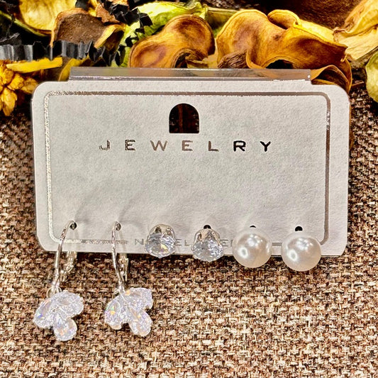 Classic Crystal & Pearl Stud Set